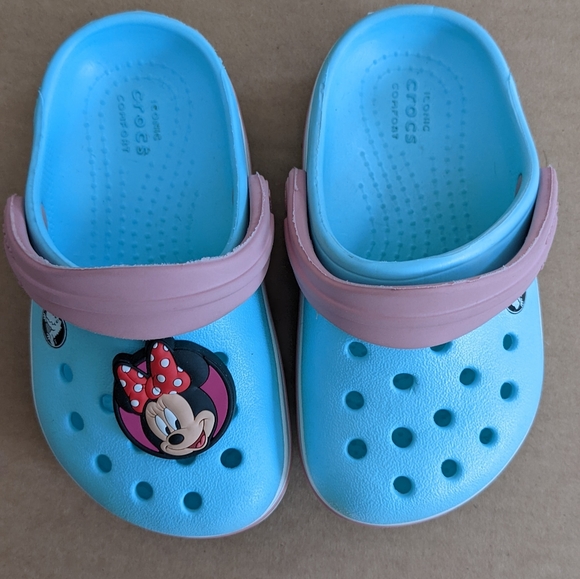 Crocs toodlers, size 6 - Picture 1 of 5